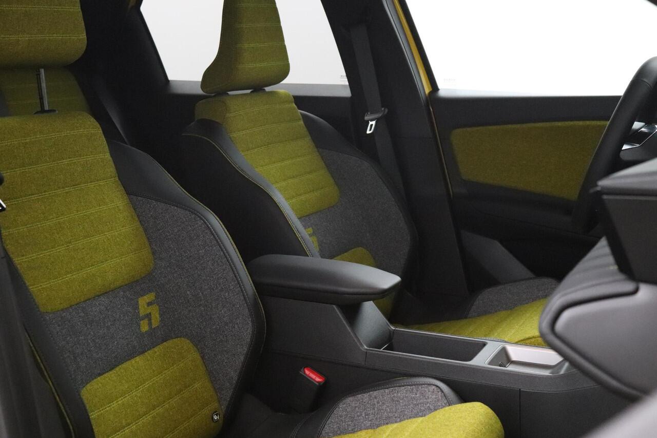 Renault 5 urban range iconic cinq 40 kWh | DEMO | Pack Safety |