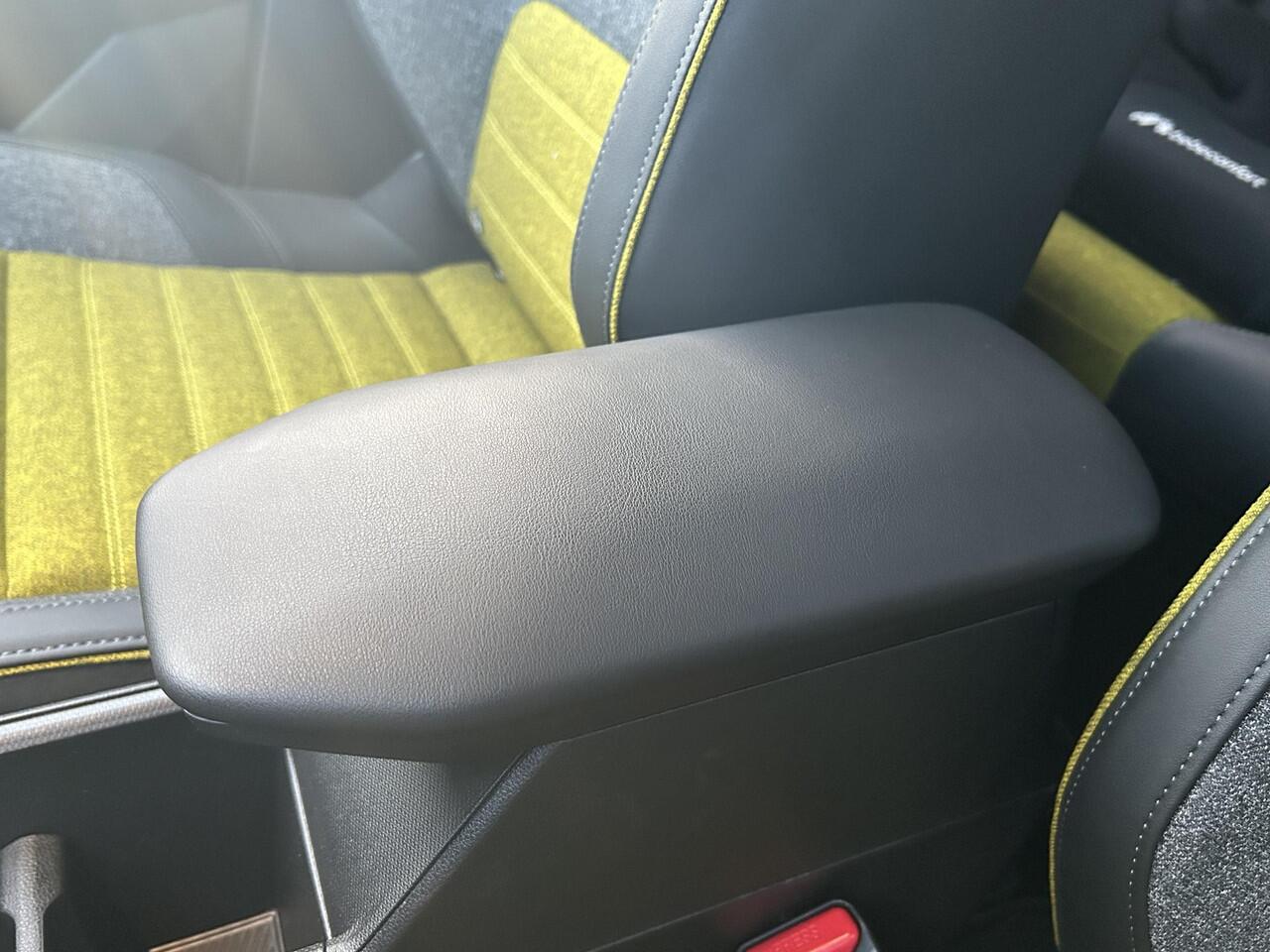 Renault 5 comfort range iconic cinq 52 kWh / HARMAN KARDON AUDIO / DAKSTICKER / ALL WEATHER BANDEN