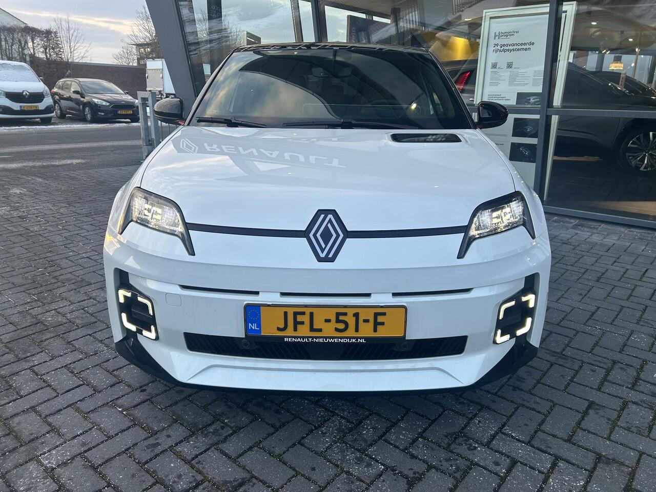 Renault 5 comfort range iconic cinq 52 kWh / HARMAN KARDON AUDIO / DAKSTICKER / ALL WEATHER BANDEN