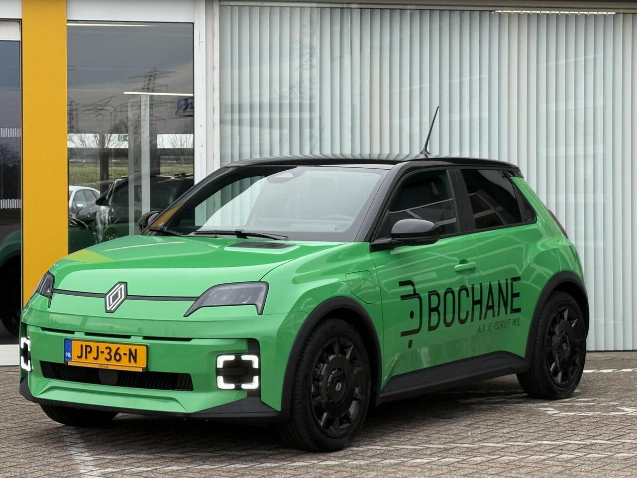 Renault 5 urban range FIVE Black Line 40 kWh | Demo |