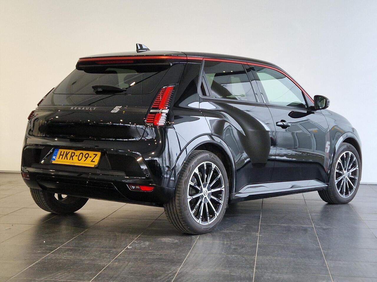 Renault 5 comfort range iconic cinq 52 kWh 150 pk | STOEL & STUURVERWARMING | CAMERA | ADAPTIVE CRUISE CONTROL | DC LADER | SOH 99,4%