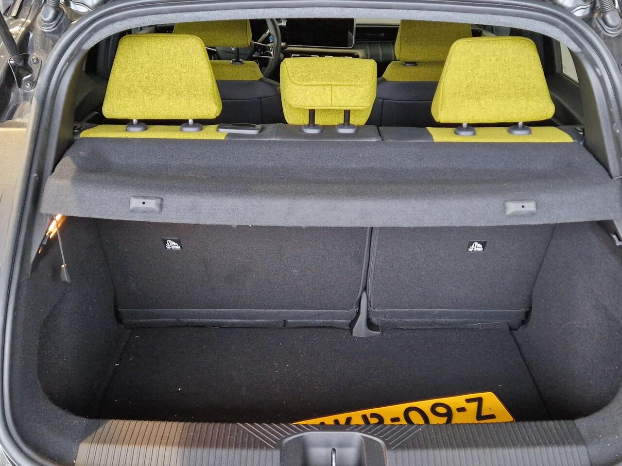 Renault 5 comfort range iconic cinq 52 kWh 150 pk | STOEL & STUURVERWARMING | CAMERA | ADAPTIVE CRUISE CONTROL | DC LADER | SOH 99,4%