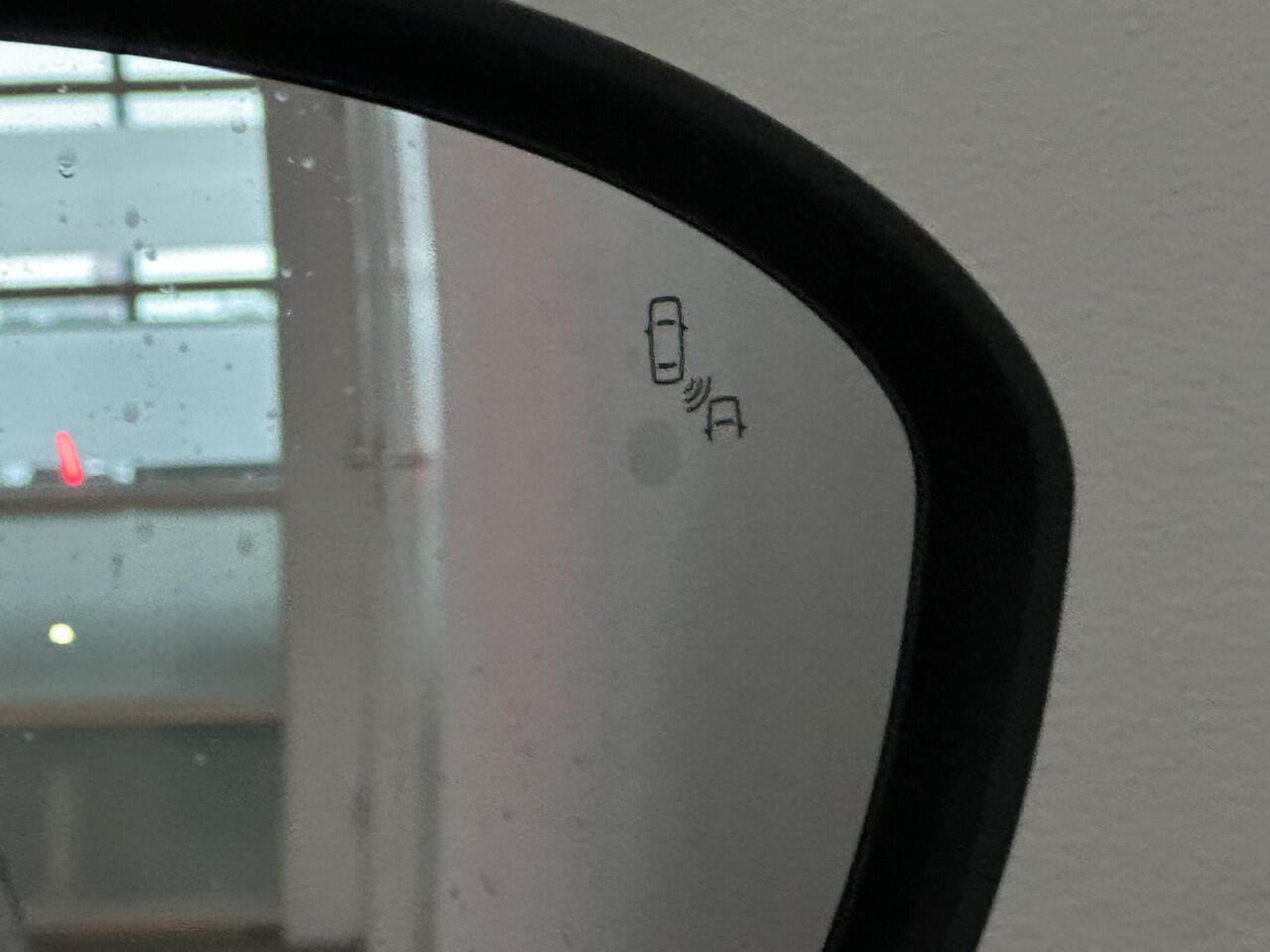 Renault 5 Urban Range Iconic Cinq 40 kWh | Harman Kardon | All season banden | Pack Safety & Advanced Driving Assist | Van: ¤ 33.959,- nu rijklaar voor: ¤ 32.459,-