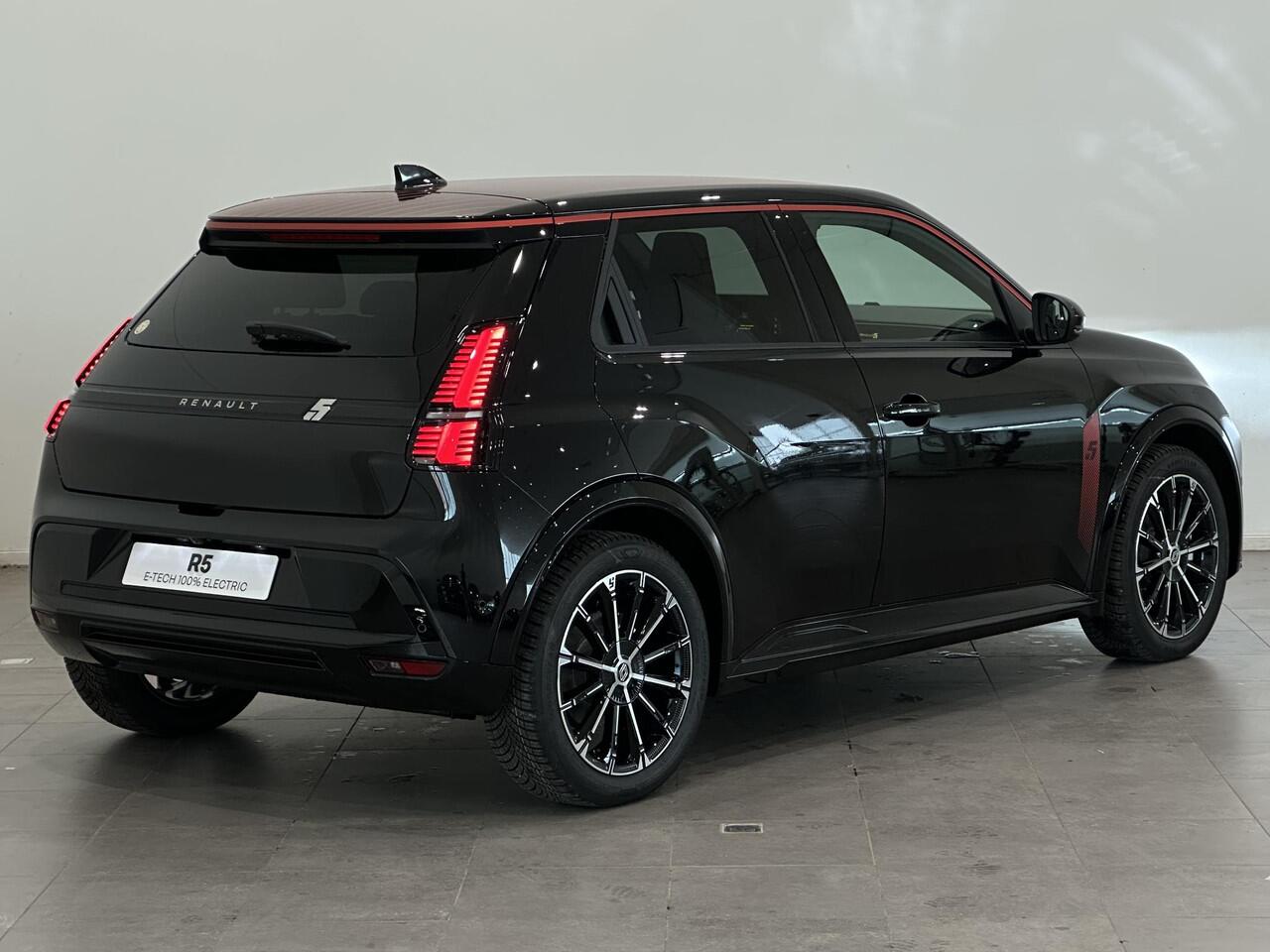 Renault 5 Urban Range Iconic Cinq 40 kWh | Harman Kardon | All season banden | Pack Safety & Advanced Driving Assist | Van: ¤ 33.959,- nu rijklaar voor: ¤ 32.459,-