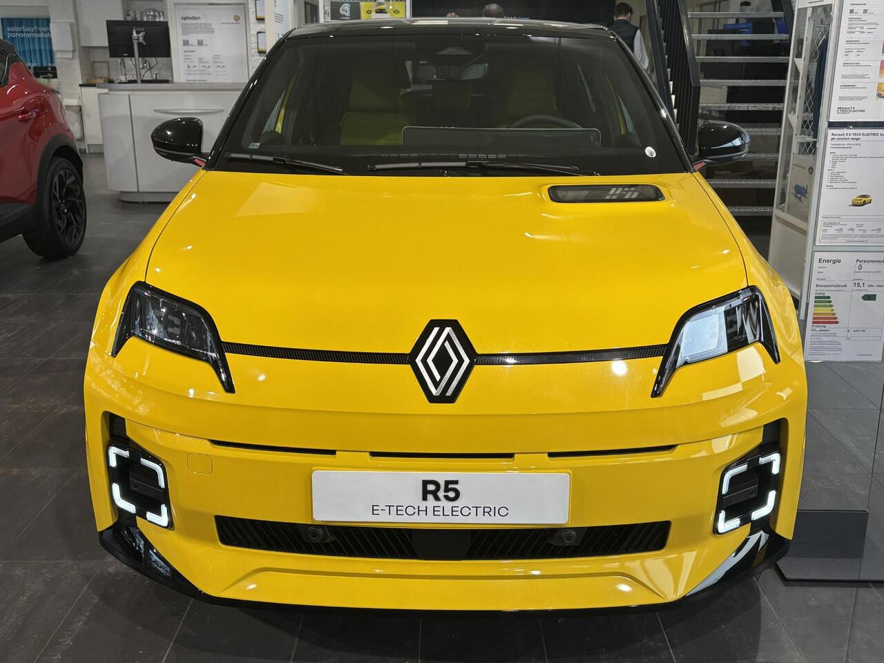 Renault 5 comfort range iconic cinq 52 kWh / PARKEERSENSOREN + CAMERA / STOEL- EN STUURVERWARMING / APPLE & ANDROID AUTO /