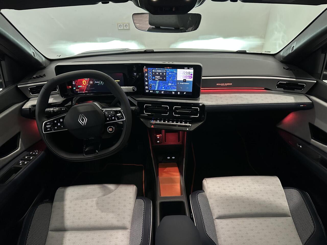 Renault 5 Comfort Range Roland Garros 52 kWh | Pack Safety & Advanced Driving Assist | Van: ¤ 37.859,- nu rijklaar voor: ¤36.559,-