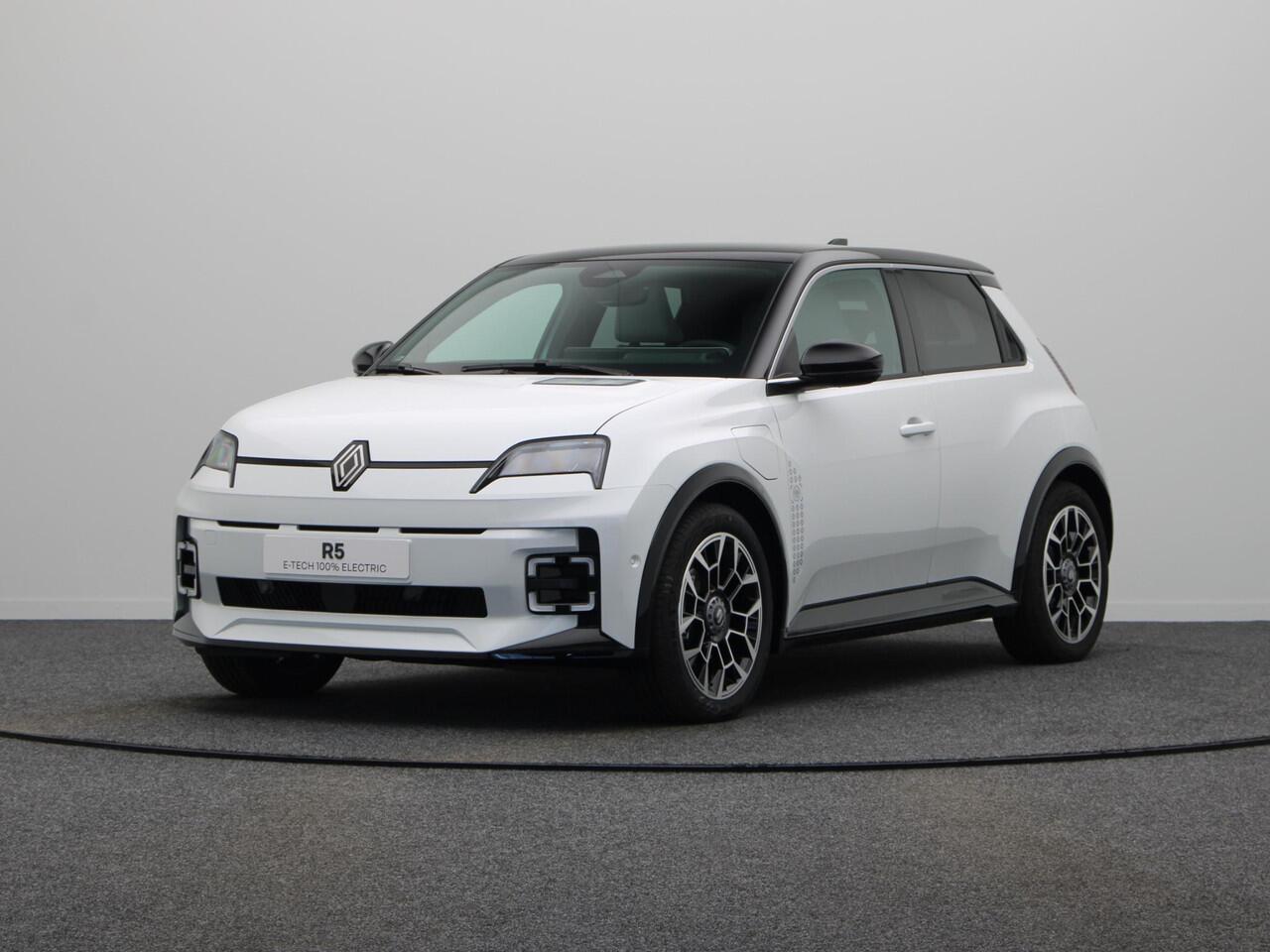 Renault 5 comfort range Roland-Garros 52 kWh | Harman kardon | Active driver assist | Blind spot warning |