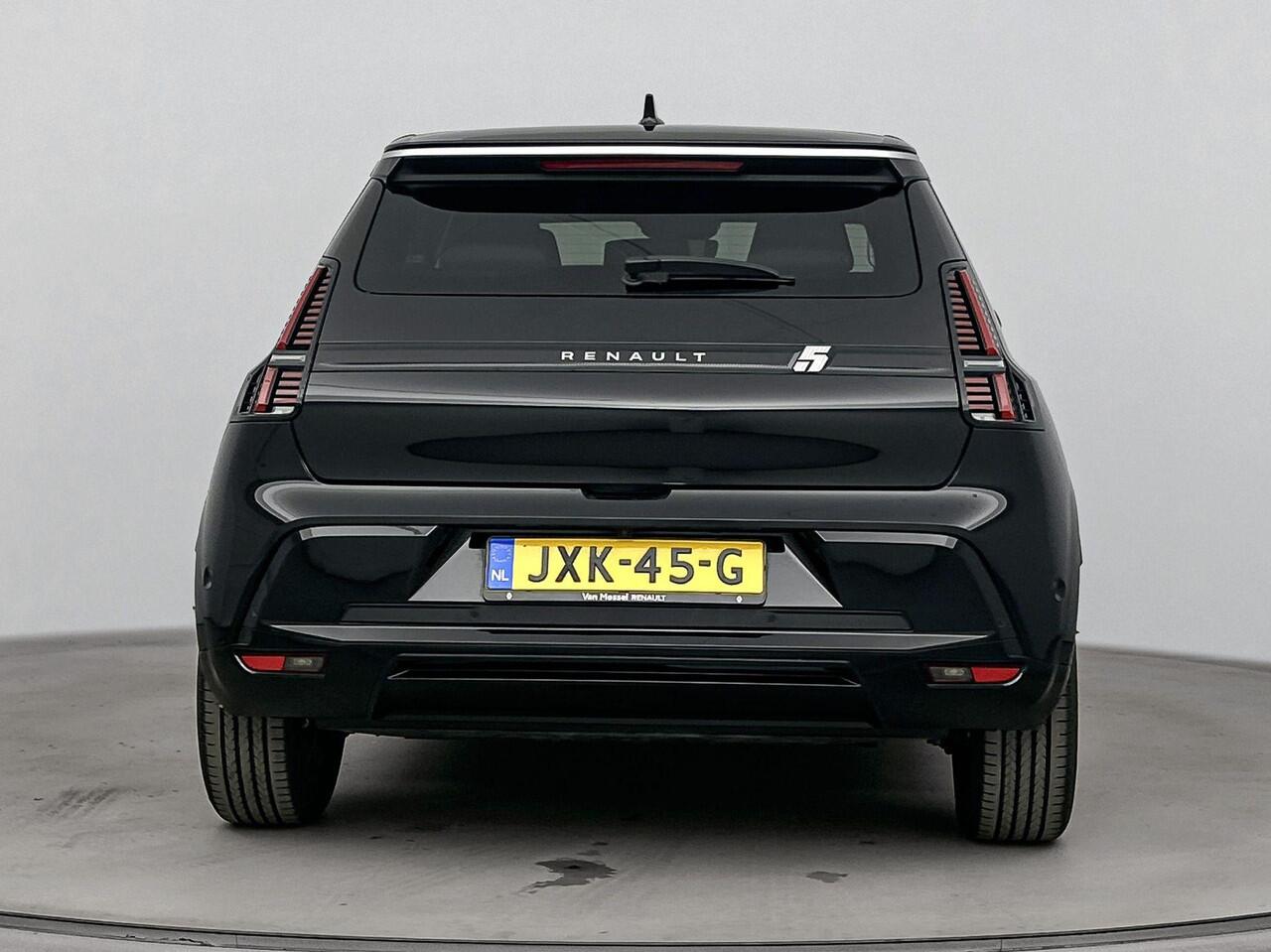 Renault 5 comfort range Roland-Garros 150Pk 52 kWh | Google Navigatie | Apple & Android Carplay | Climate Control | Parkeersensoren Voor & Achter | Achteruitrijcamera | Harman Kardon Geluidsysteem | Adaptieve Cruise Control