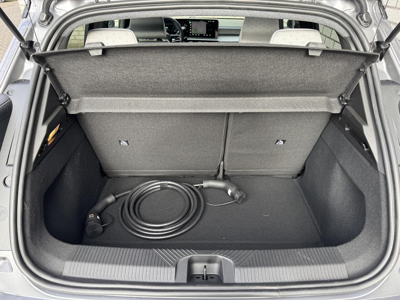 Renault 5 Comfort Range Roland-Garros 52 kWh | Pack Safety & Advanced Driving Assist | CarPlay & Android Auto | Direct leverbaar