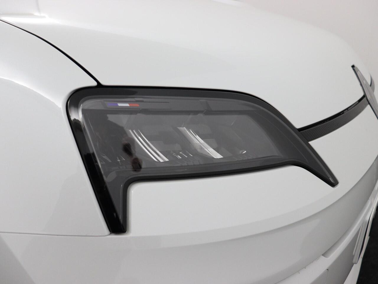 Renault 5 comfort range techno 52 kWh CLIMATE CONTROL / PARKEERSENSOREN + CAMERA / NAVIGATIE incl. APPLE & ANDROID CARPLAY