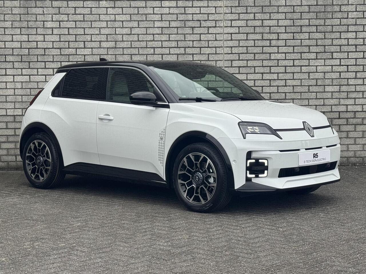 Renault 5 Comfort Range Roland-Garros 52 kWh | Pack Safety & Advanced Driving Assist | Direct leverbaar
