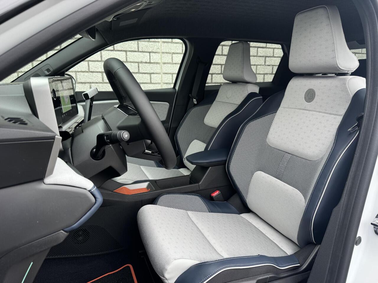 Renault 5 Comfort Range Roland-Garros 52 kWh | Pack Safety & Advanced Driving Assist | Direct leverbaar
