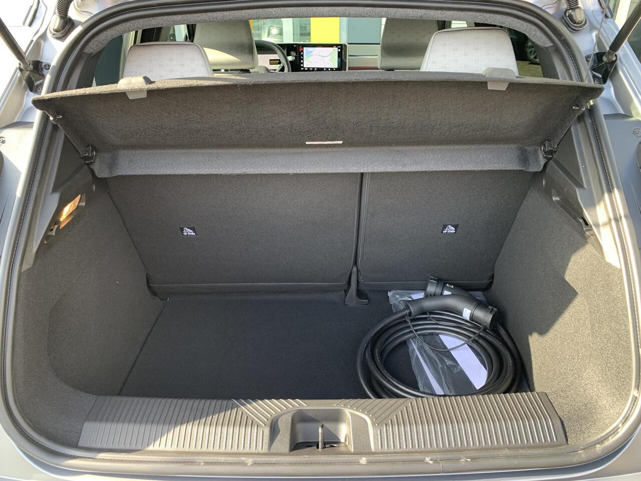 Renault 5 Comfort Range | Roland-Garros 52 kWh | Pack safety & Advanced driving assist | Voorraad