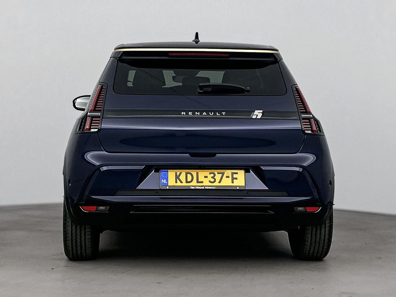 Renault 5 Comfort Range Iconic Cinq 52 kWh 150PK | Google Navigatie | Stoel- en Stuurverwarming | 18'' Inch Velgen | Achteruitrijcamera | Apple CarPlay & Android Auto