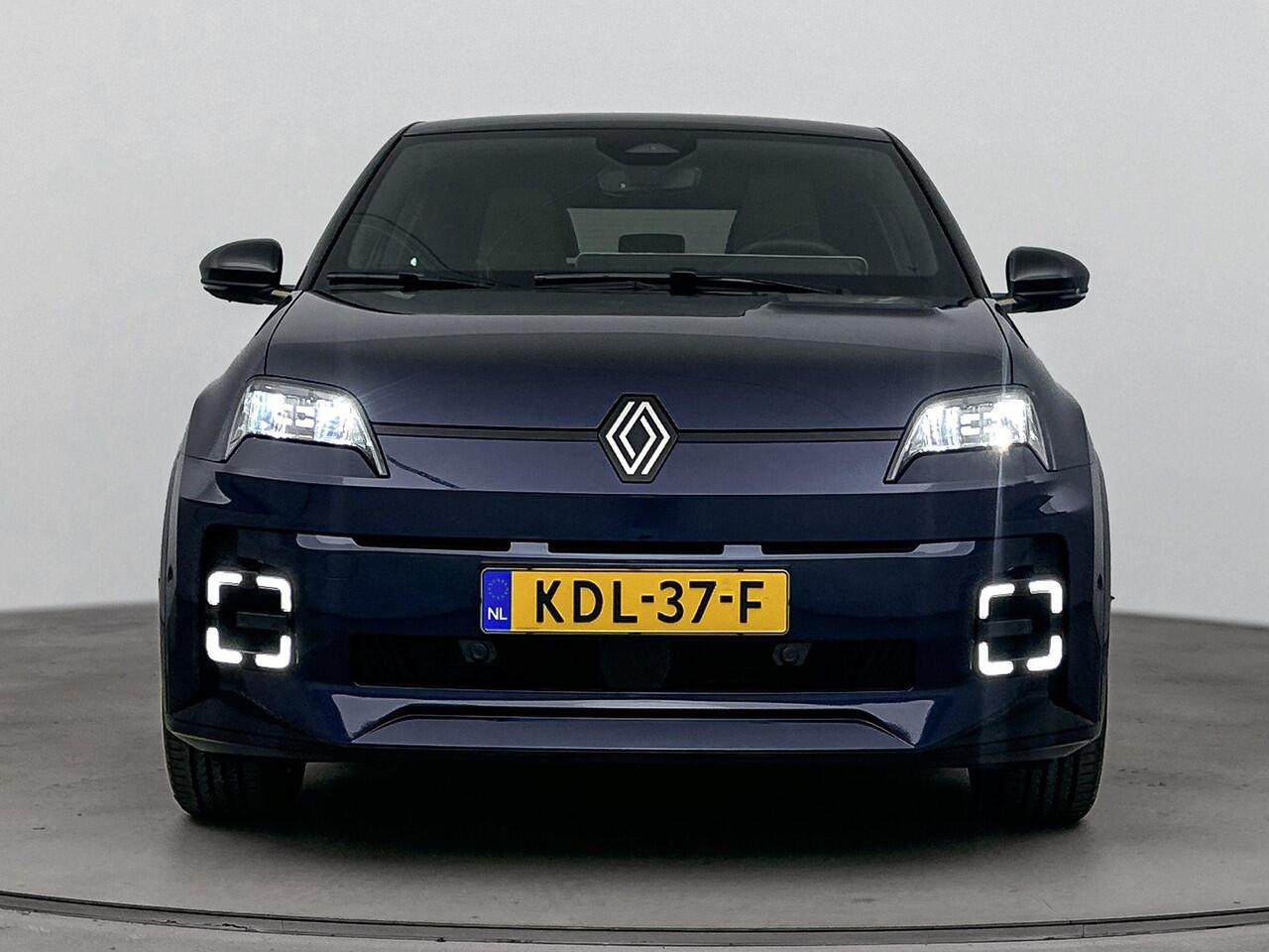Renault 5 Comfort Range Iconic Cinq 52 kWh 150PK | Google Navigatie | Stoel- en Stuurverwarming | 18'' Inch Velgen | Achteruitrijcamera | Apple CarPlay & Android Auto