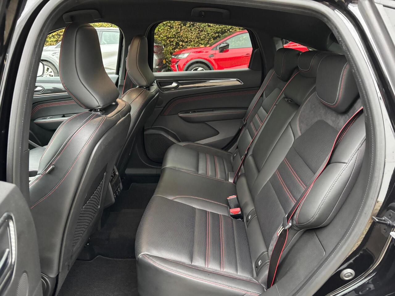 Renault Arkana 1.6 E-Tech Hybrid 145 R.S. Line | Trekhaak | Camera |