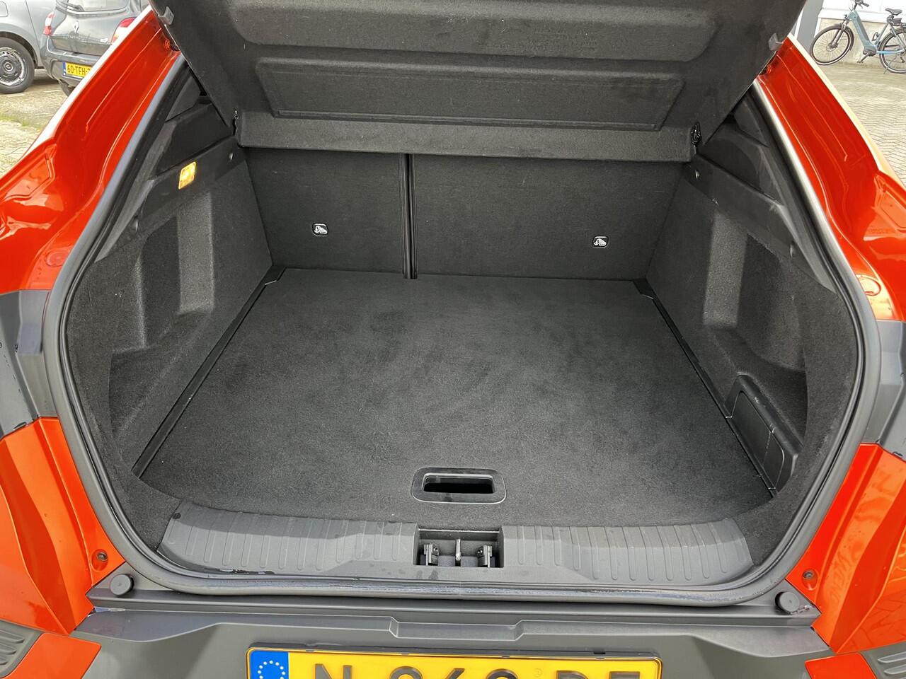 Renault Arkana 1.6 E-Tech Hybrid 145 R.S. Line / CAMERA / LEDEREN BEKLEDING / GROOT SCHERM NAVIGATIE / PARKEERSENSOREN / BLINDSPOT / APPLE CARPLAY / ANDROID AUTO