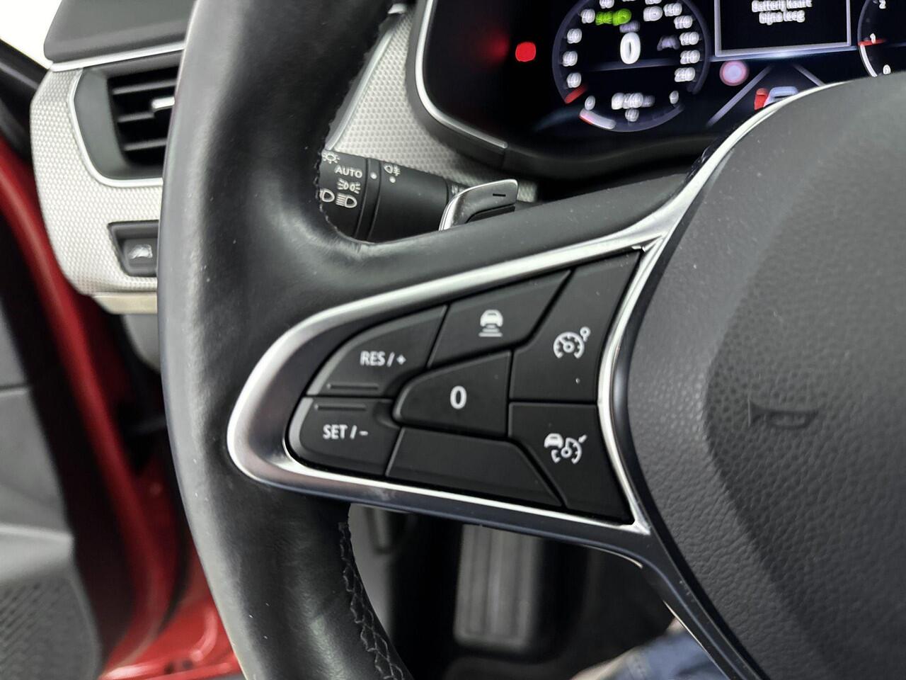 Renault Arkana 1.3 TCe Intens 140PK | Automaat | Navigatie | Adaptieve Cruise Control | Stoel- en Stuurverwarming | Apple CarPlay & Android Auto