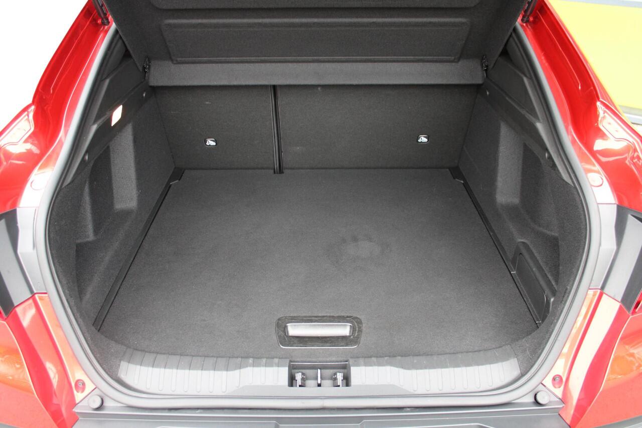 Renault Arkana 1.6 E-Tech Hybrid 145 R.S. Line | ELEKTR. WEGKLAPBARE TREKHAAK | BLIND SPOT | CAMERA | PARKEERSENSOREN V+A | ADAPT. CRUISE CONTROL | CLIMATE CONTROL | CARPLAY