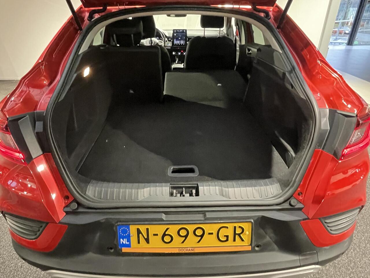 Renault Arkana 1.6 E-Tech Hybrid 145 Intens | Stoelverwarming | Navigatie | Achteruitrijcamera | Apple CarPlay / Android Auto |