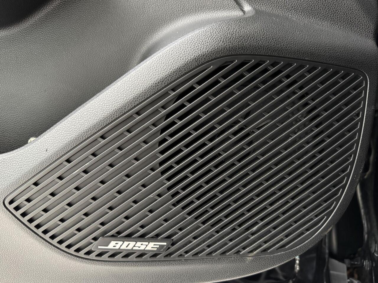 Renault Arkana 1.3 TCe 140 EDC R.S. Line | Navigatie | BOSE-Audiosysteem | Achteruitrijcamera | Stoel + stuurverwarming | Trekhaak |