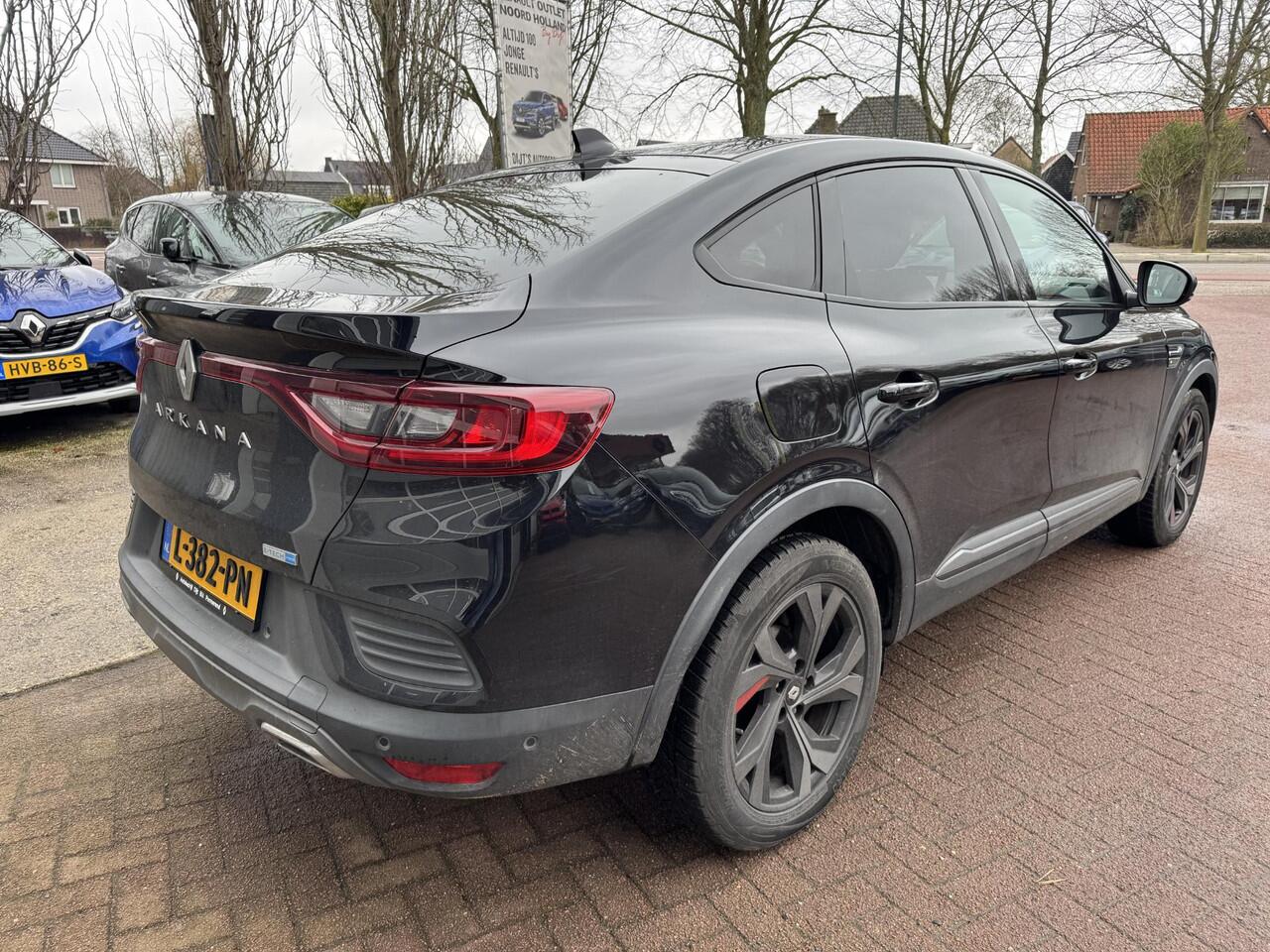 Renault Arkana 1.6 E-Tech Hybrid 145 R.S. Line+Bose!!