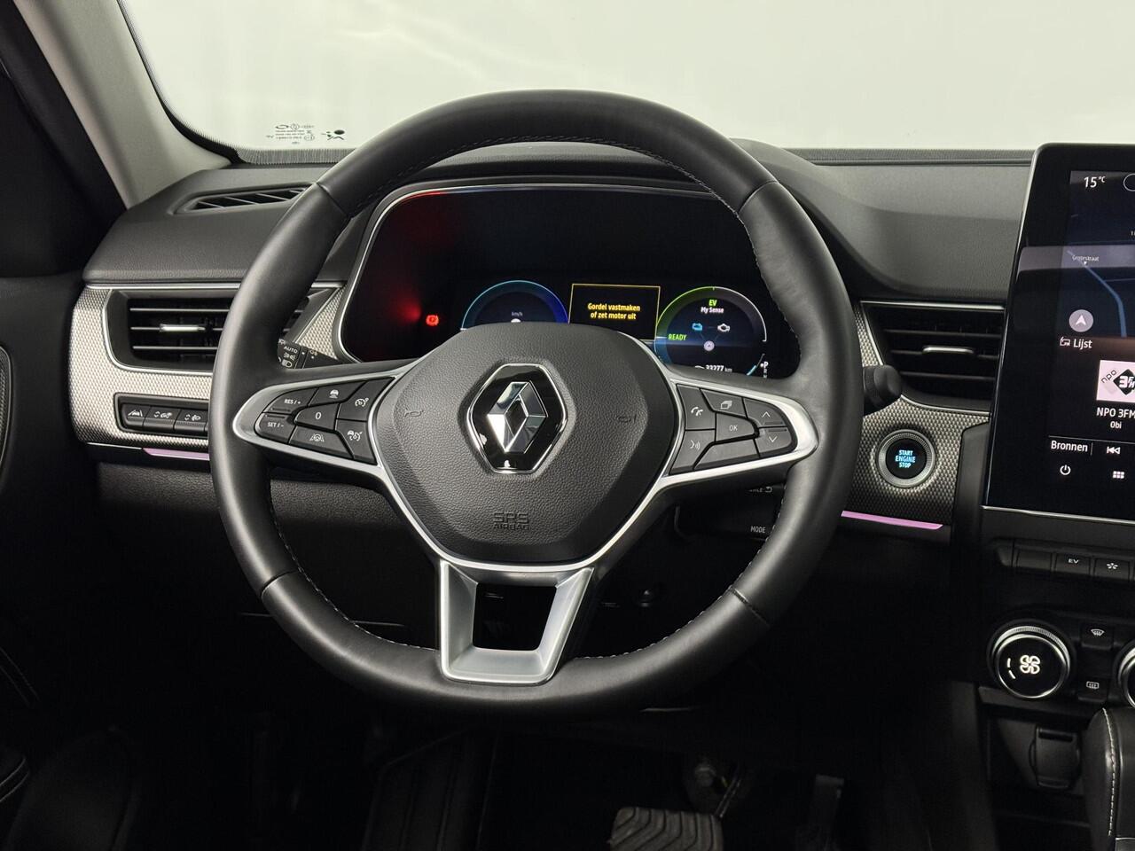 Renault Arkana 1.6 E-Tech Hybrid 145 Intens | Navigatie | El. schuif-/kanteldak | Adaptive Cruise Control | Achteruitrijcamera | 18" LM-Velgen |