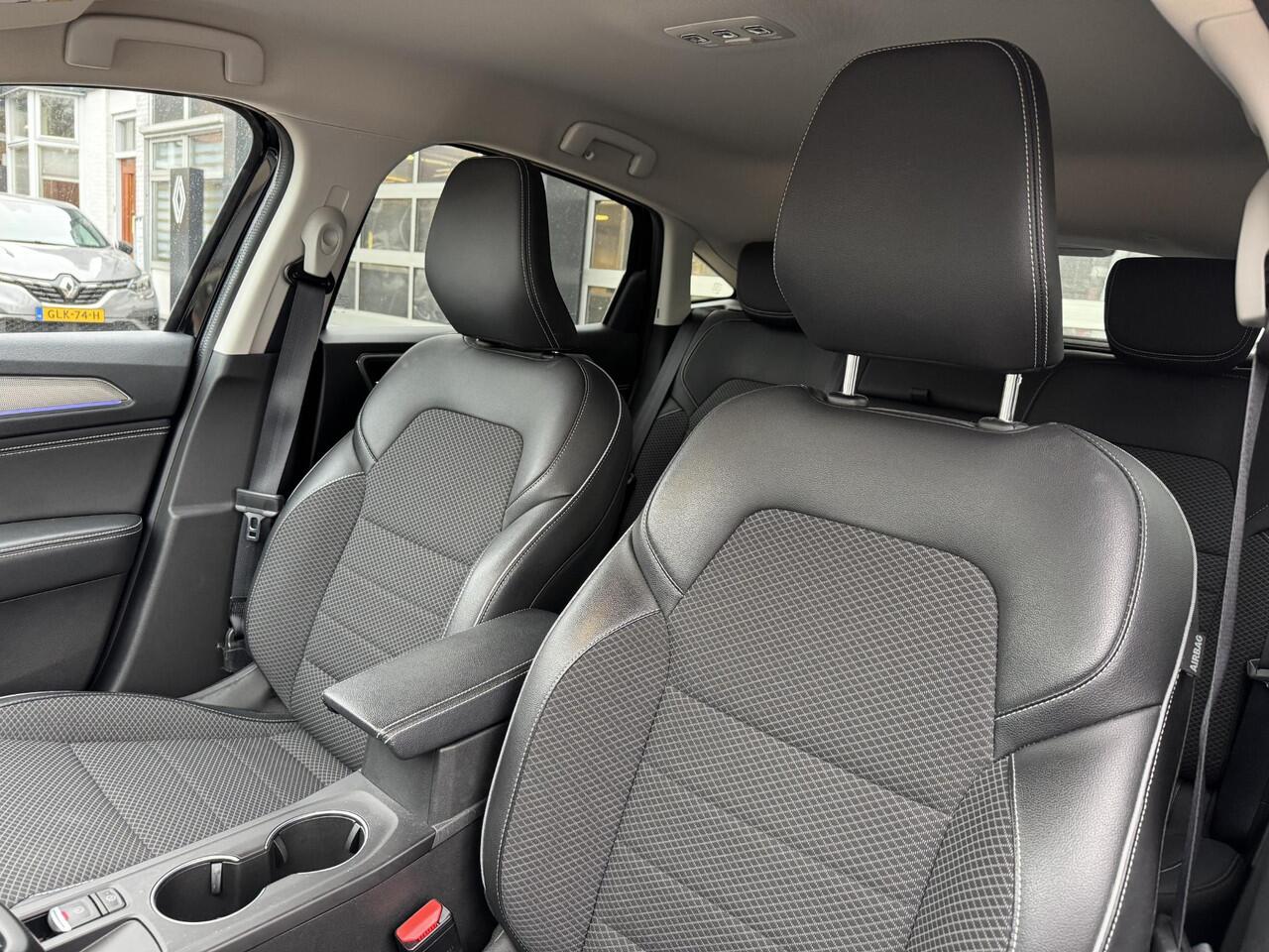 Renault Arkana 1.6 E-Tech Hybrid 145 Intens