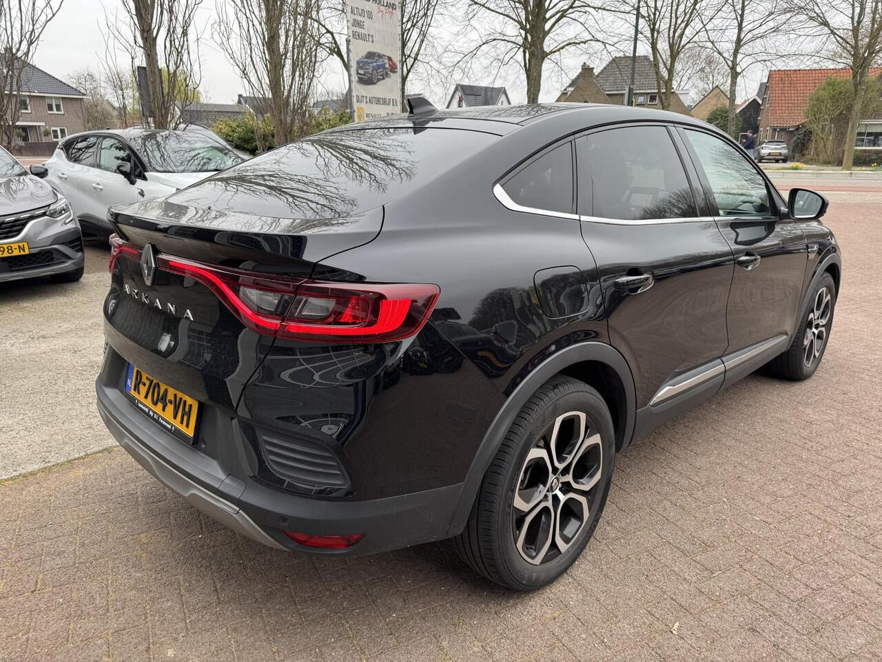 Renault Arkana 1.6 E-Tech Hybrid 145 Intens