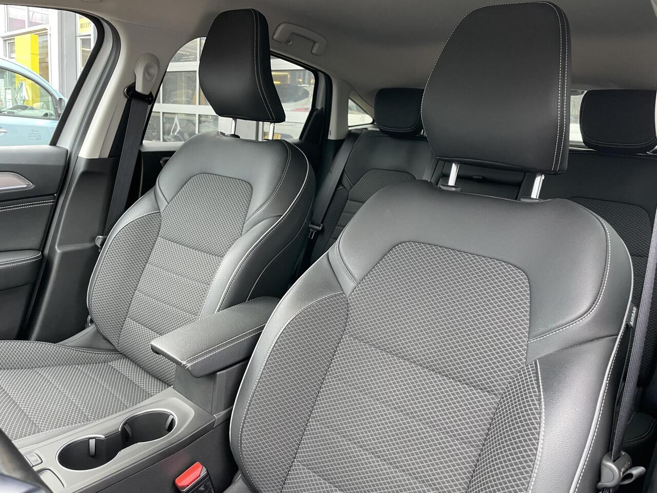 Renault Arkana 1.6 E-Tech Hybrid 145 Intens