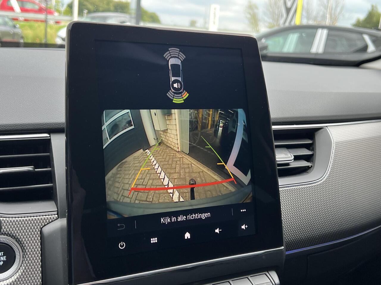 Renault Arkana 1.6 E-Tech Hybrid 145 Intens | Trekhaak | Adaptieve Cruise Control | Navigatie groot | Achteruitrijcamera | 18'' Lichtmetaal | DAB | LED |