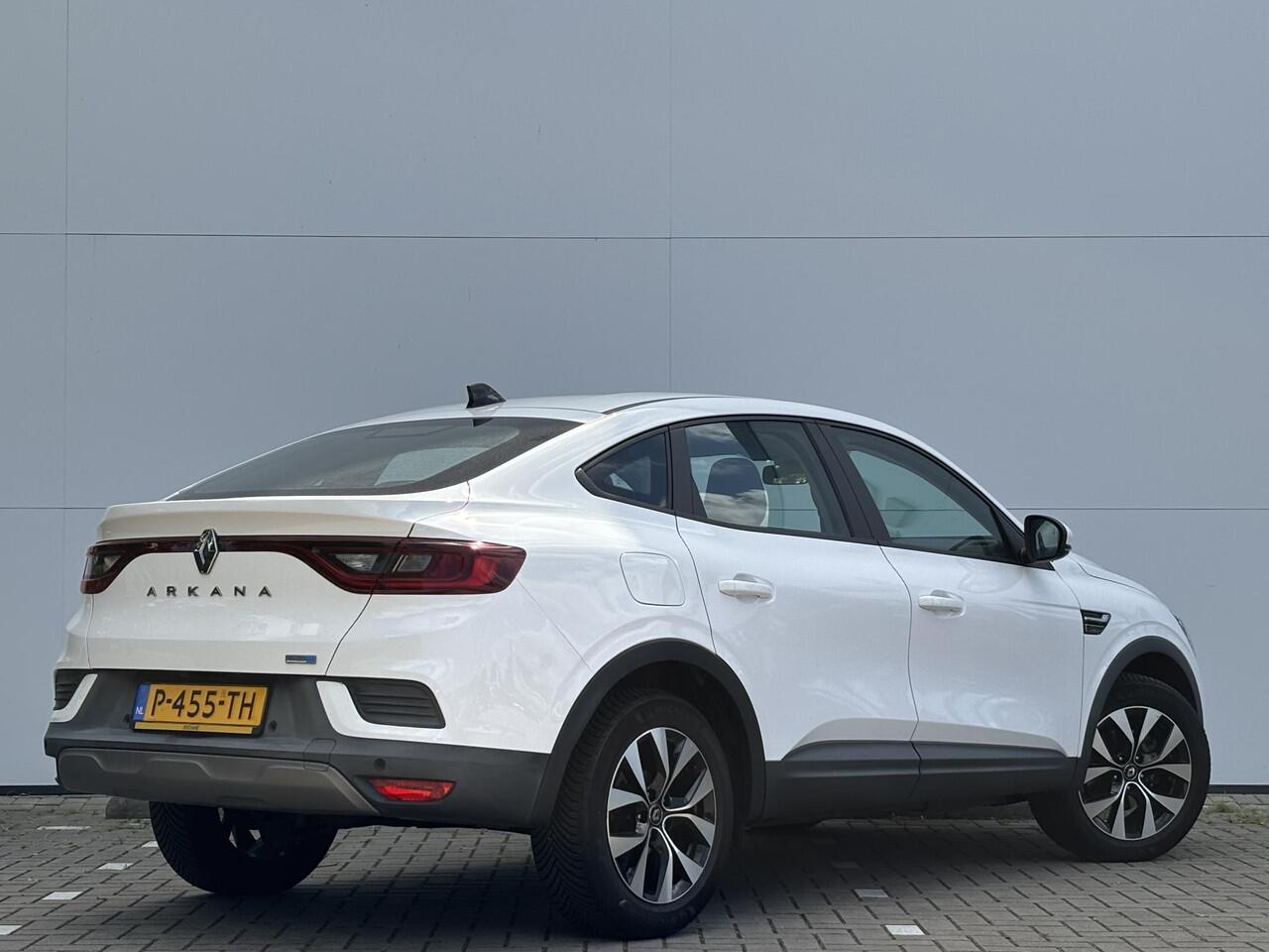 Renault Arkana 1.6 E-Tech Hybrid 145 Zen | Camera | Clima | Carplay Navigatie |