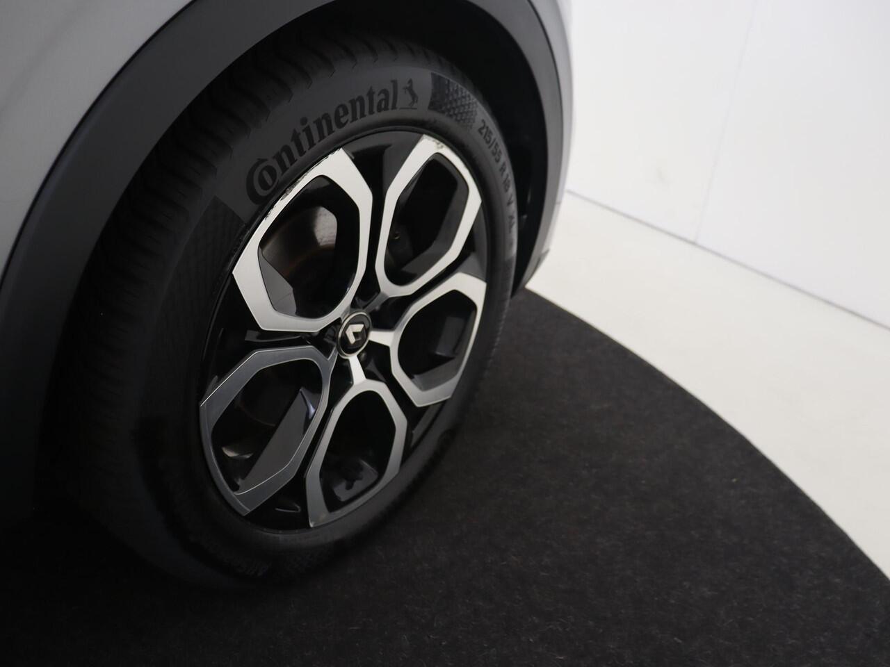 Renault Arkana 1.6 E-Tech Hybrid 145PK Intens | Navigatie | Achteruitrijcamera | Climate Control | LED Koplampen | Lichtmetalen velgen 18"