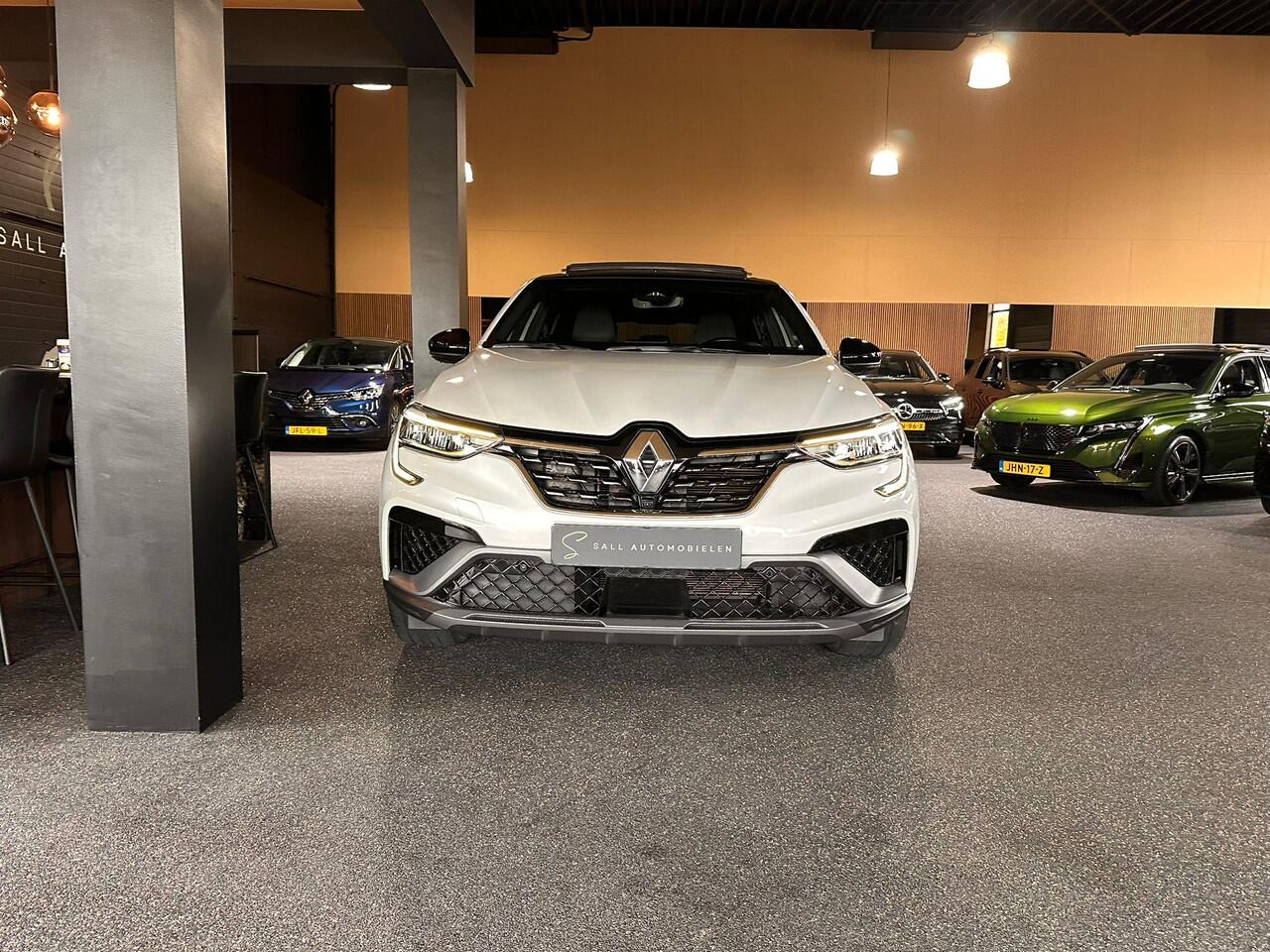 Renault Arkana 1.6 E-Tech Hybrid 145 R.S. Line RS/Pano/360/Navi