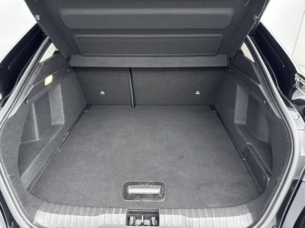 Renault Arkana 1.6 E-Tech Hybrid 145Pk Intens | Navigatie met 10" Touchscreen | Climate Control | Cruise Control Adaptief | Apple Carplay/Android Auto | 18 Inch Lichtmetalen Velgen incl. All Season | Blind Spot Warning |