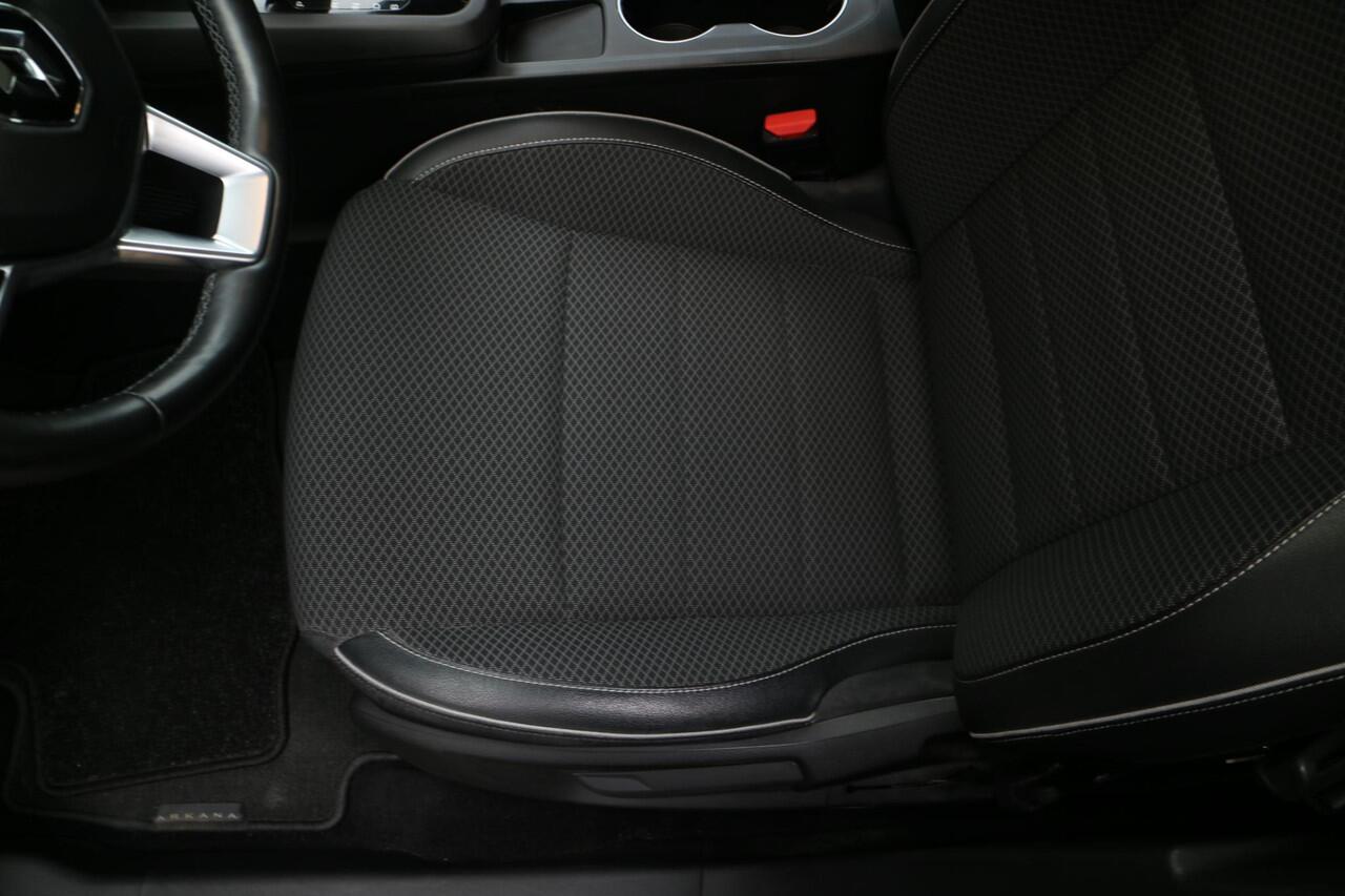 Renault Arkana 1.6 E-Tech Hybrid 145 Intens | Panorama | Camera | Goed onderhouden! |