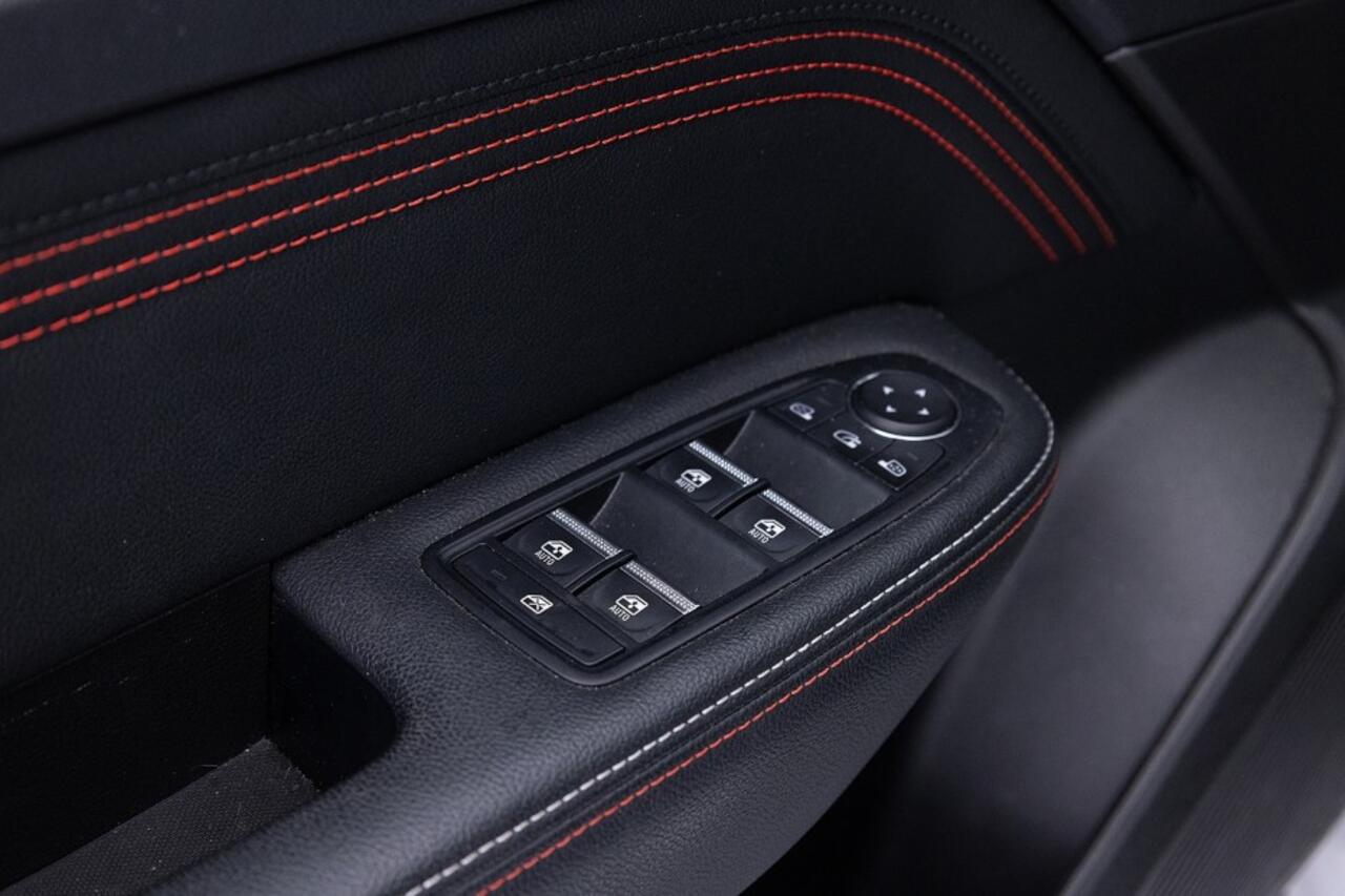 Renault Arkana 1.6 E-Tech Hybrid 145 R.S. Line | LEDER ? 1e Eigenaar