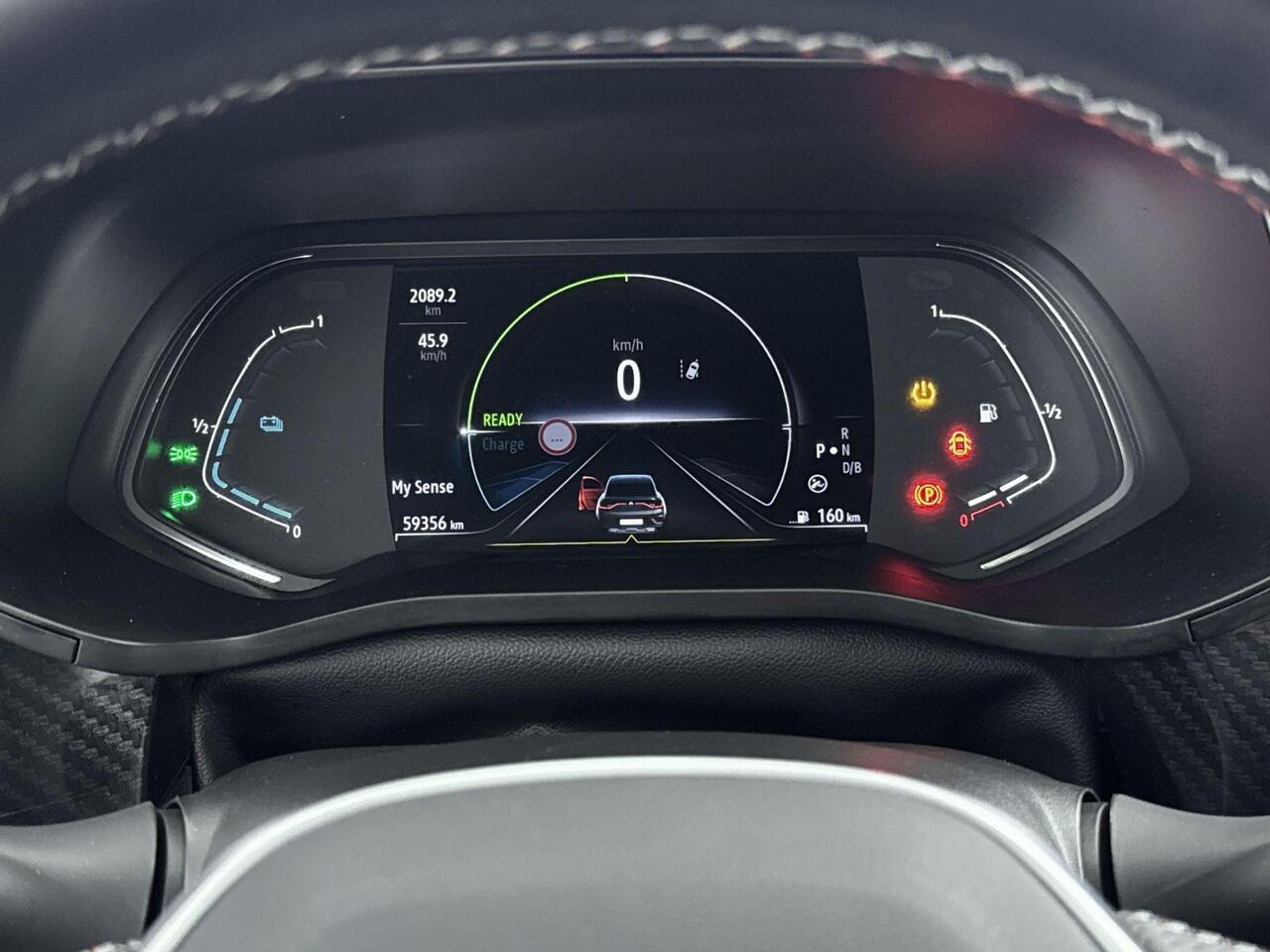 Renault Arkana 1.6 E-Tech Hybrid R.S. Line 145PK | Automaat | Trekhaak | Adaptieve Cruise Control | Stoel- en Stuurverwarming | Lederen Bekleding | Apple CarPlay & Android Auto