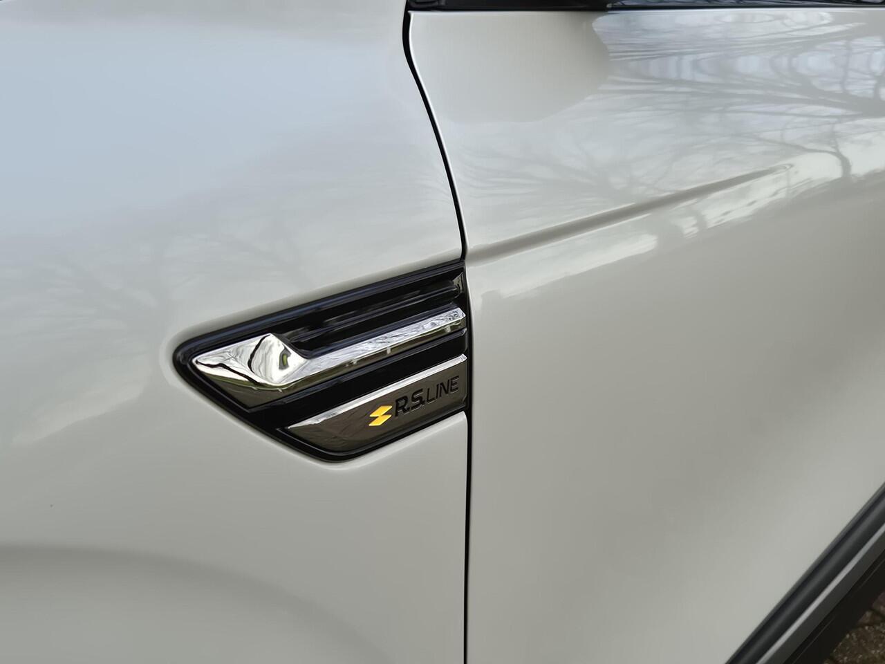 Renault Arkana 1.6 E-Tech Hybrid 145 R.S. Line | Climate Control | Leer | LM Velgen | PDC + camera | Navigatie |