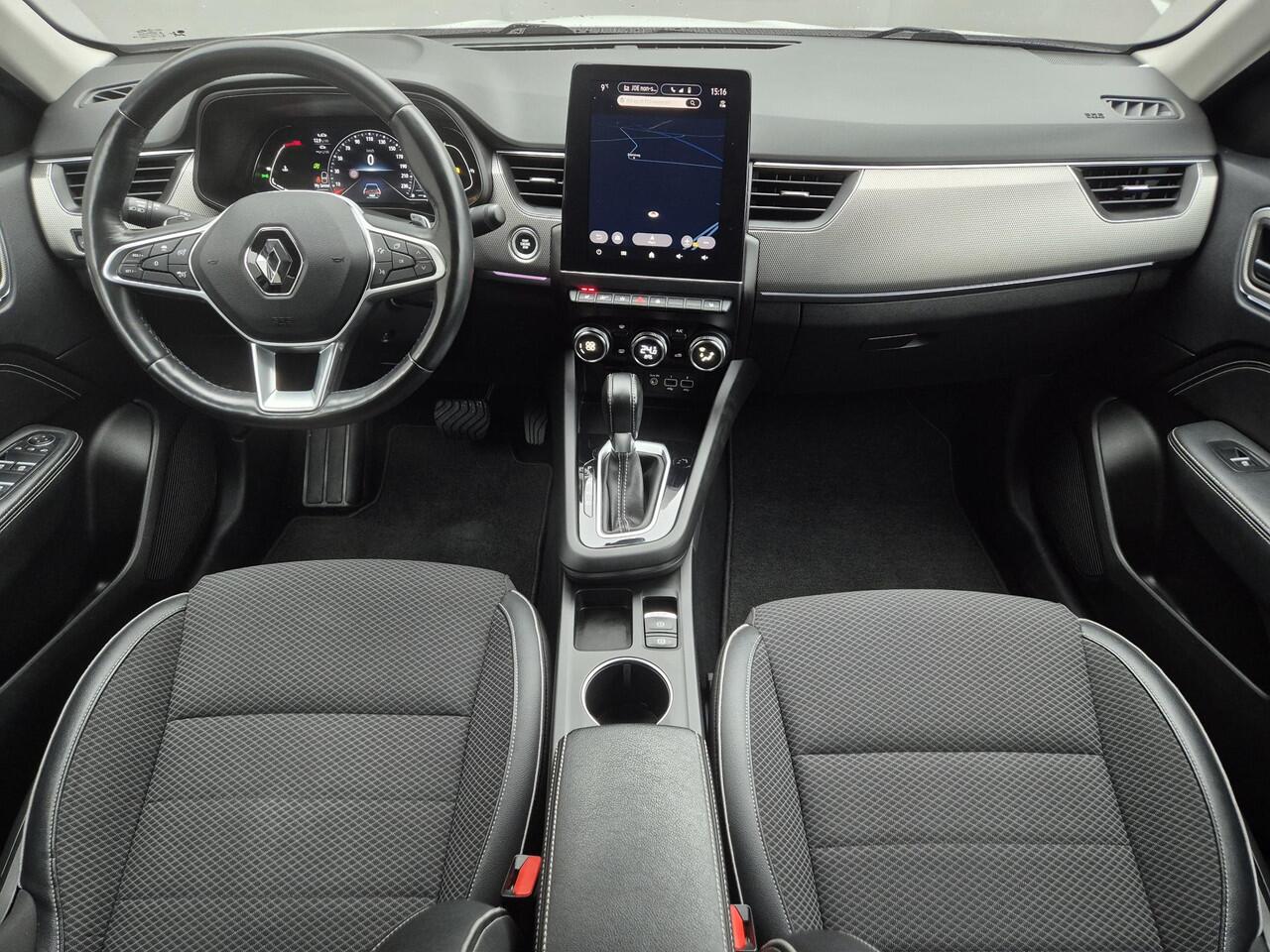 Renault Arkana 1.3 TCe 140 Intens Automaat / Trekhaak / Dealer onderhouden / Adaptief CC / Stuur-en Stoelverwarming / Keyless Entry/Start / Achteruitrijcamera / Climate control / Apple CArplay Android Auto /