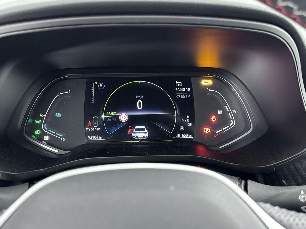 Renault Arkana 1.6 E-Tech Hybrid 145Pk R.S. Line | Navigatie | Bose Geluidssysteem | Climate Control | Cruise Control Adaptief | Apple Carplay/Android Auto | Trekhaak Wegklapbaar | Parkeersensoren incl. Camera | Stoel-en Stuurwielverwarming |