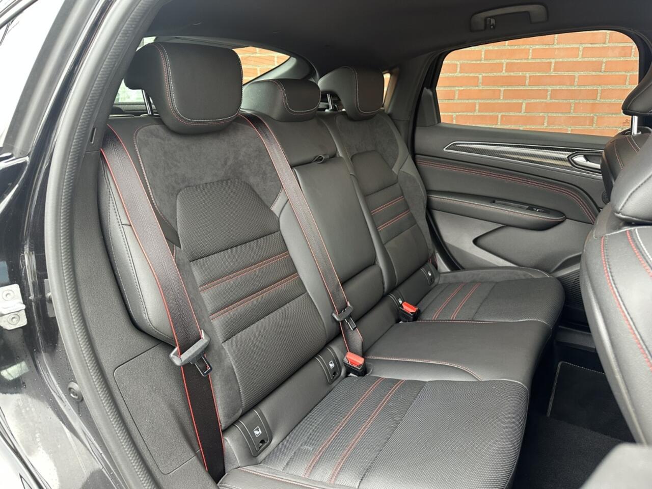 Renault Arkana 1.6 E-TECH Hybride 145 R.S. Line Leder Camera