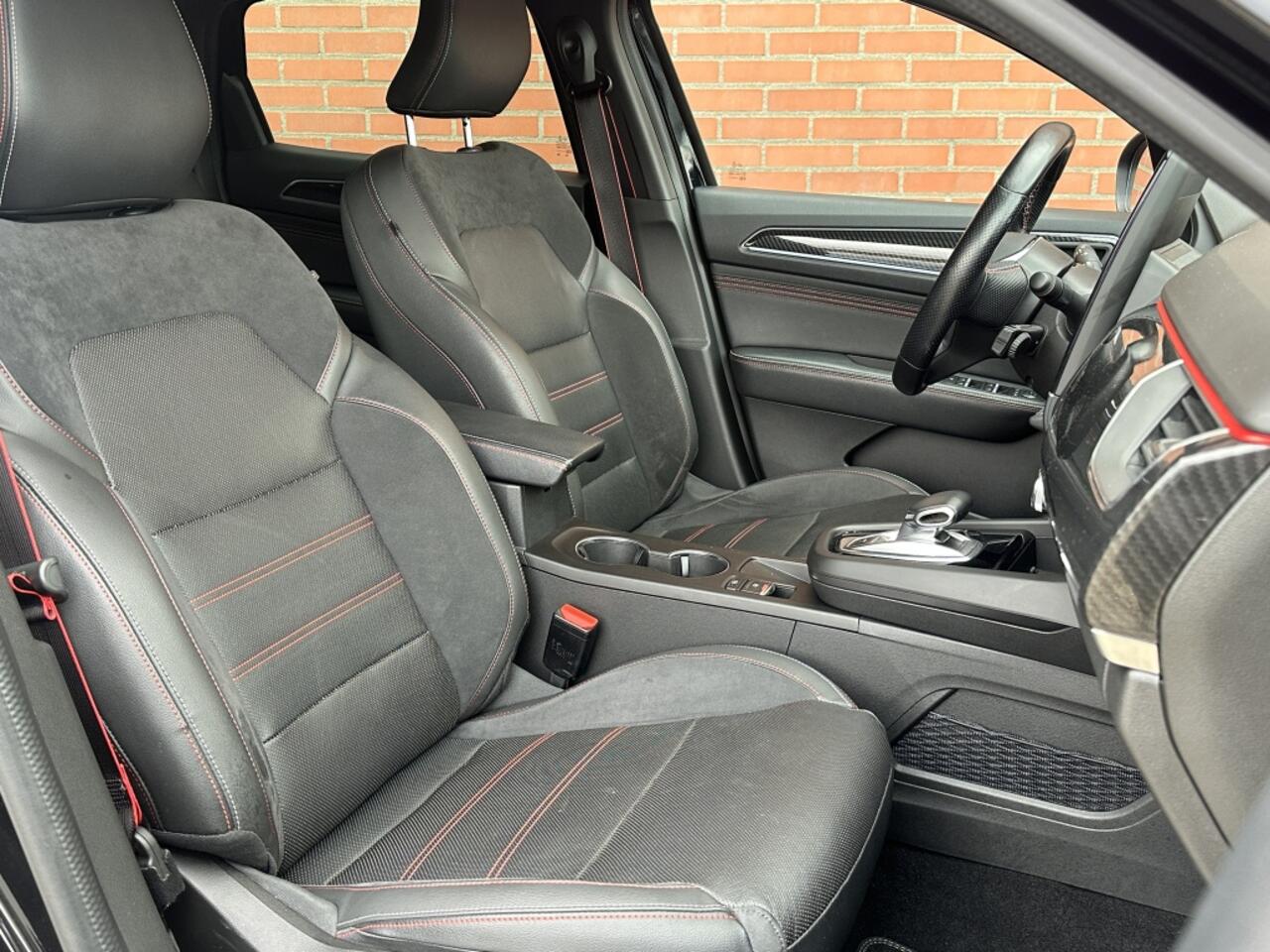 Renault Arkana 1.6 E-TECH Hybride 145 R.S. Line Leder Camera