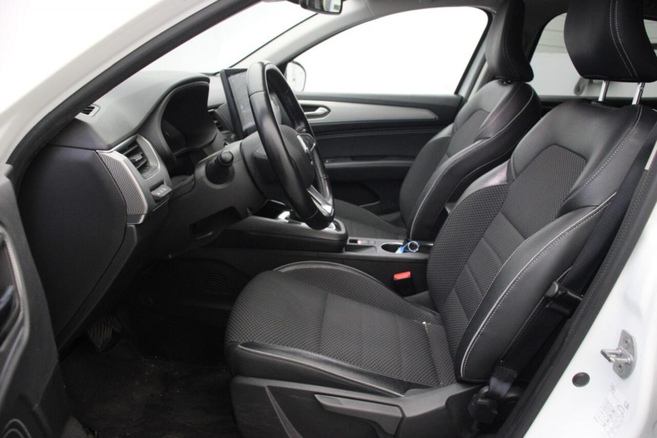 Renault Arkana 1.6 E-Tech Hybrid 145 Intens - Digitaal Cockpit, Carplay, Camera, Half Leer GERESERVEERD!!!