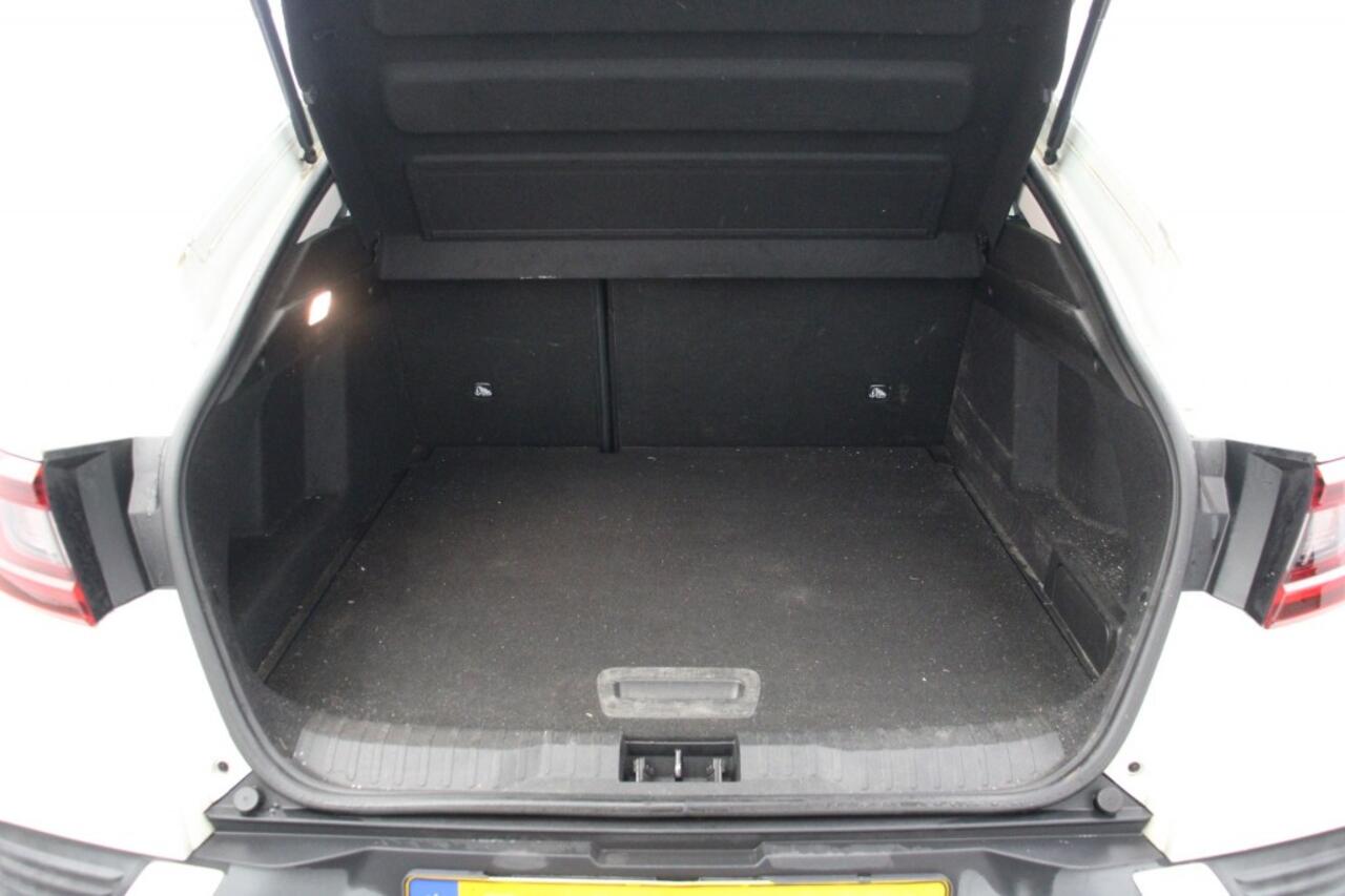 Renault Arkana 1.6 E-Tech Hybrid 145 Intens - Digitaal Cockpit, Carplay, Camera, Half Leer GERESERVEERD!!!