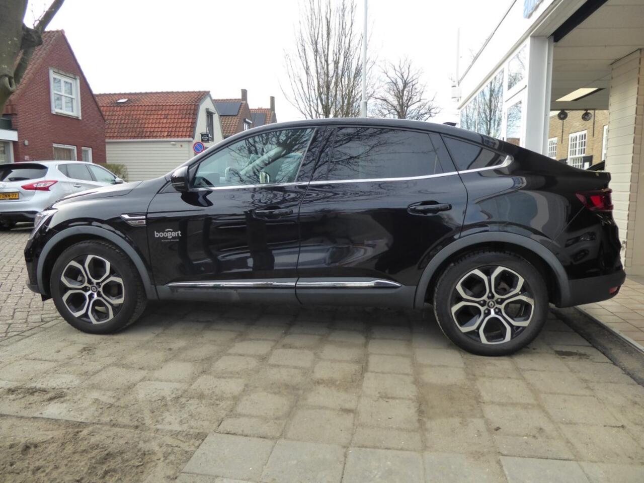 Renault Arkana 1.6 E-Tech Hybrid 145 Intens