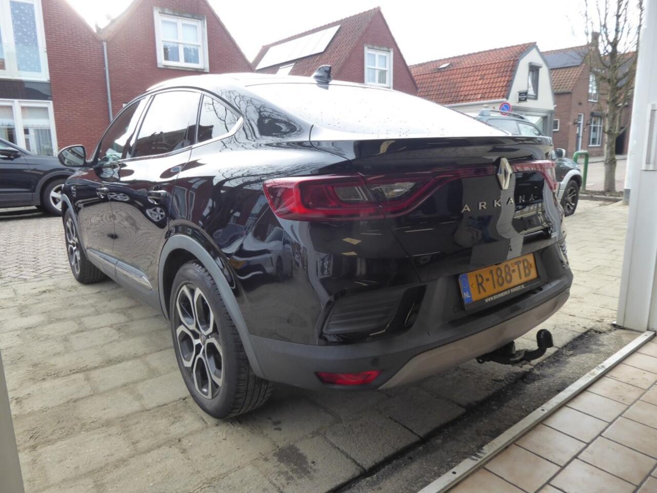 Renault Arkana 1.6 E-Tech Hybrid 145 Intens