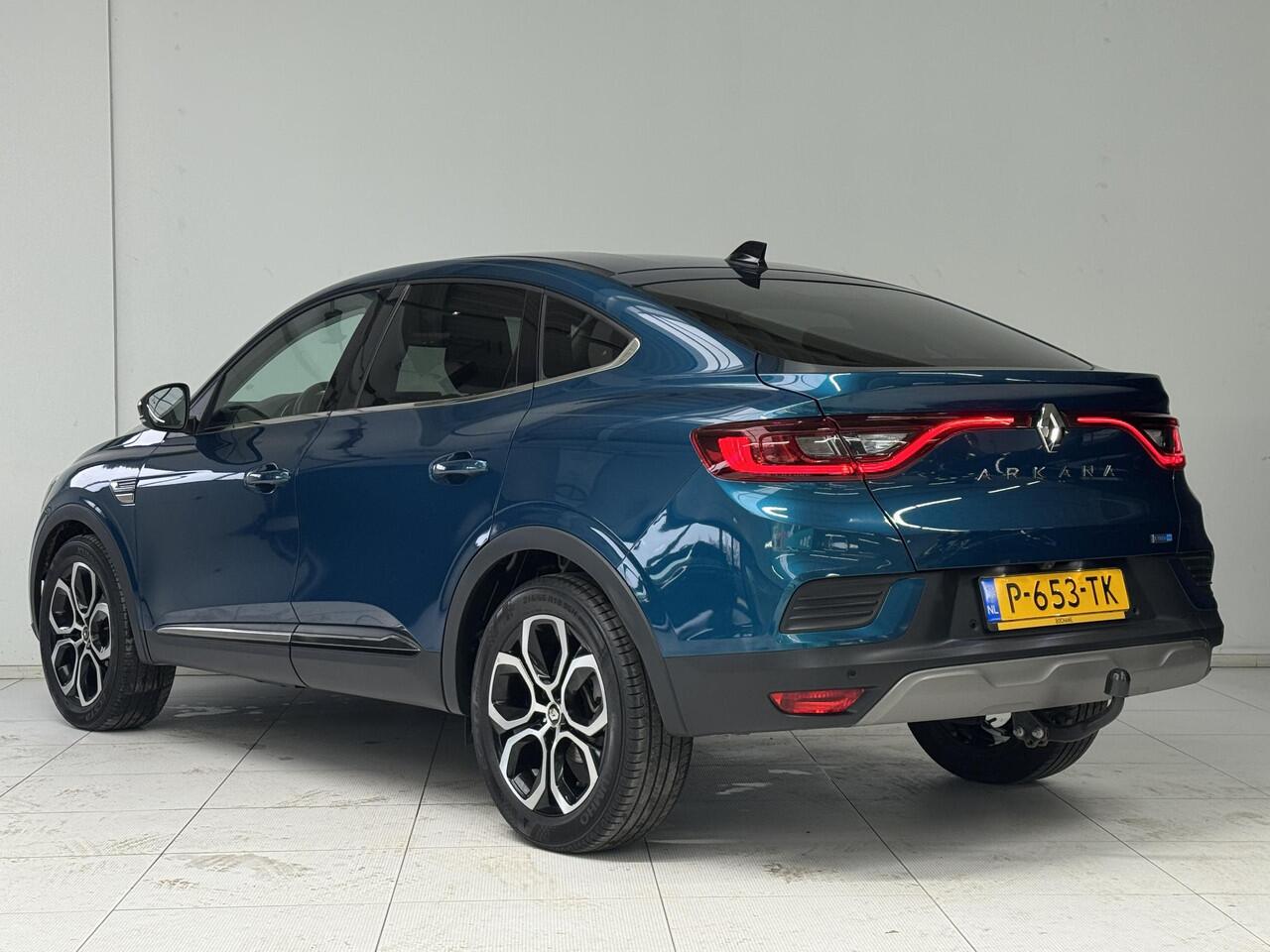 Renault Arkana 1.6 E-Tech Hybrid 145 Intens | Navigatie | Achteruitrijcamera | Trekhaak | Cruise Control Adaptief | Stoel + Stuurverwarming |