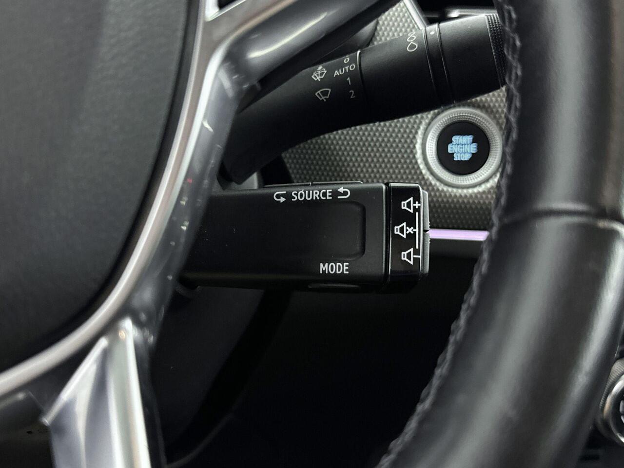 Renault Arkana 1.6 E-Tech Hybrid 145 Pk Intens | Navigatie | Apple & Android Carplay | Parkeersensoren & Camera | Climate Control | All Season Banden | Privacy Glass |