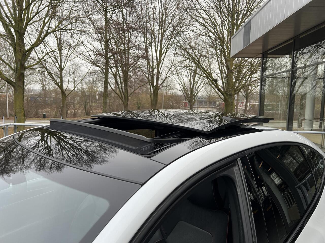 Renault Arkana 1.3 mild hybrid 140 R.S. line | Incl. Winterset op velg | Panoramadak | Carplay/Android